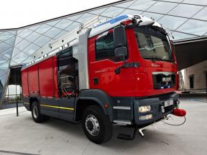 MAN TGM 18.340 AT RLFA by Rosenbauer '2008
